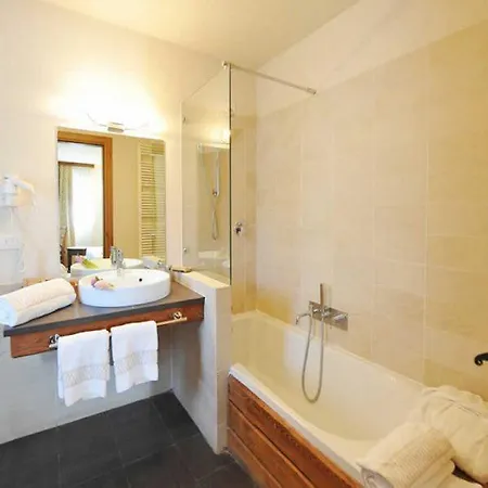 Hotel Maison Tissiere Antey-Saint-André