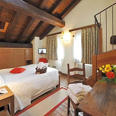 Maison Tissiere 3*