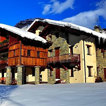 Maison Tissiere Hotel Antey-Saint-André