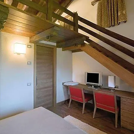 Hotel Maison Tissiere Antey-Saint-André