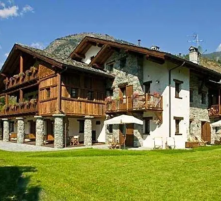 Maison Tissiere Hotel Antey-Saint-André