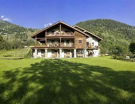 Maison Tissiere Hotel 3*