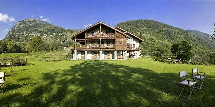 Maison Tissiere Hotel 3*